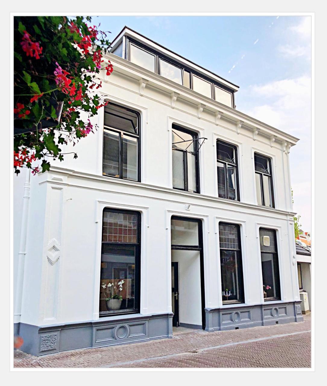 De Kroon Oldenzaal Exterior photo